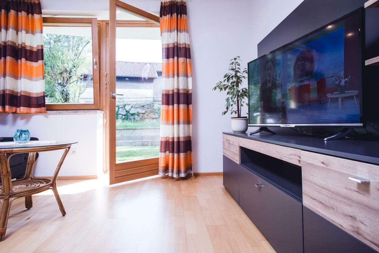 Karwendelgold Apartment Шарниц Екстериор снимка
